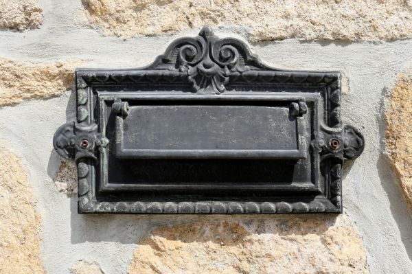 Stone Mailbox Installation in Daphne